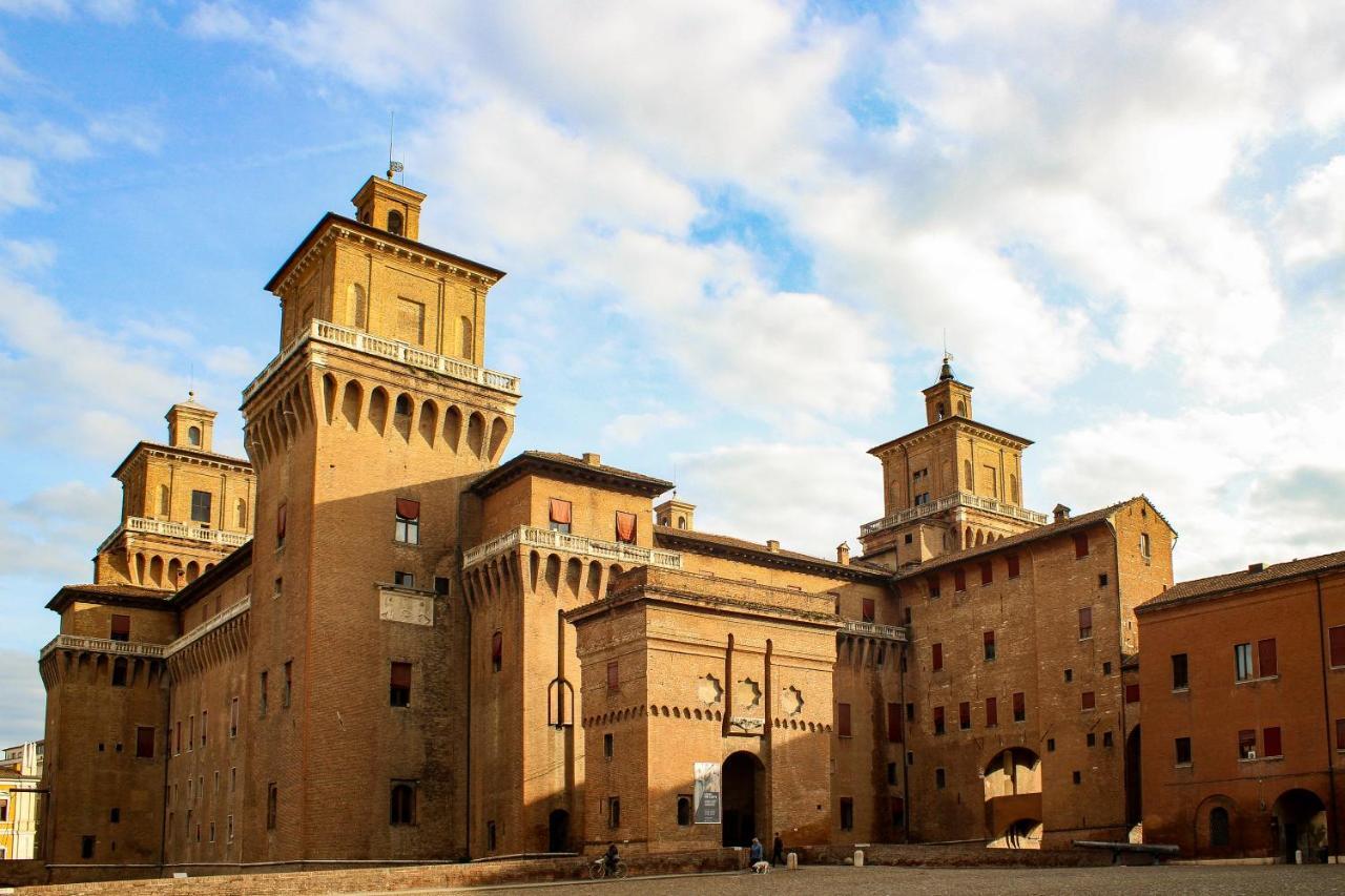 Al Zupgal Apartment Ferrara Bagian luar foto